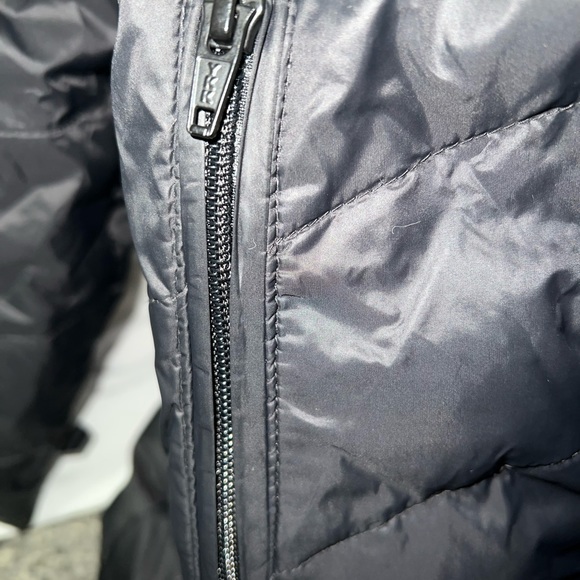 Gotcha Glacier Down Jacket - Picture 2 of 10
